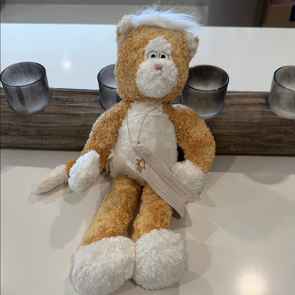 Boyds Bears Tan and White Plush Tom Cat perfect for Babies